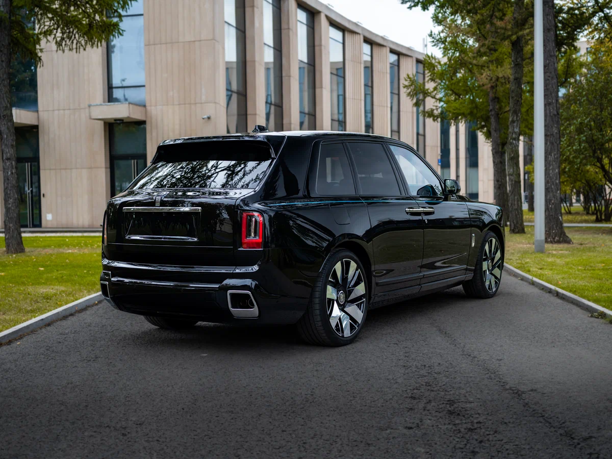 Luxury limousine hire for events and celebrations